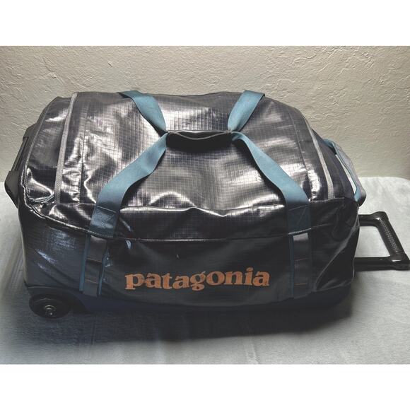 Patagonia Black Hole Wheeled Duffel 70L Luggage Smolder...